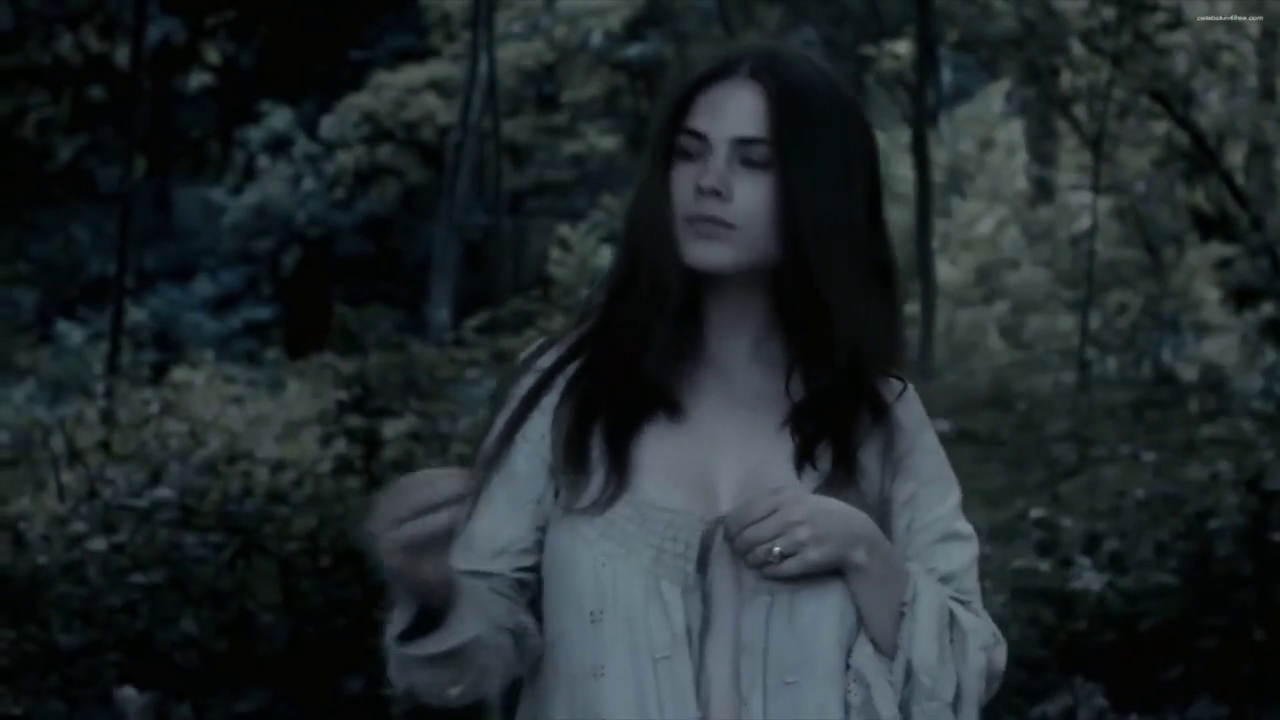 Hayley Atwell, The Pillars of the Earth (2010)