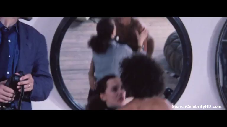 Raffaella Offidani in The Voyeur (1994).mp4