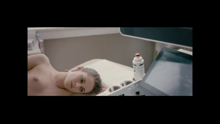 Kristen Stewart hot tits and ass