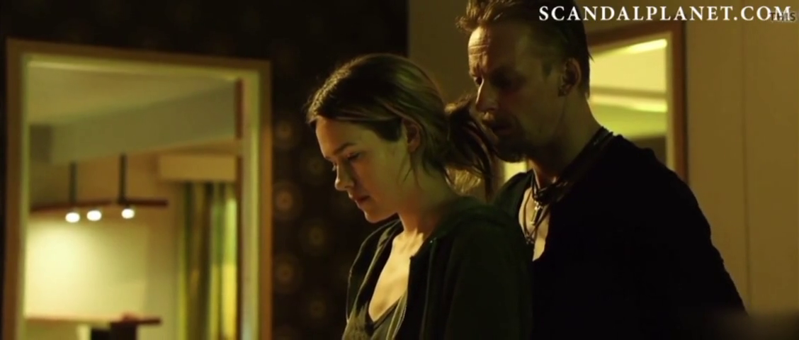 Jessica Grabowsky.  RA Scene